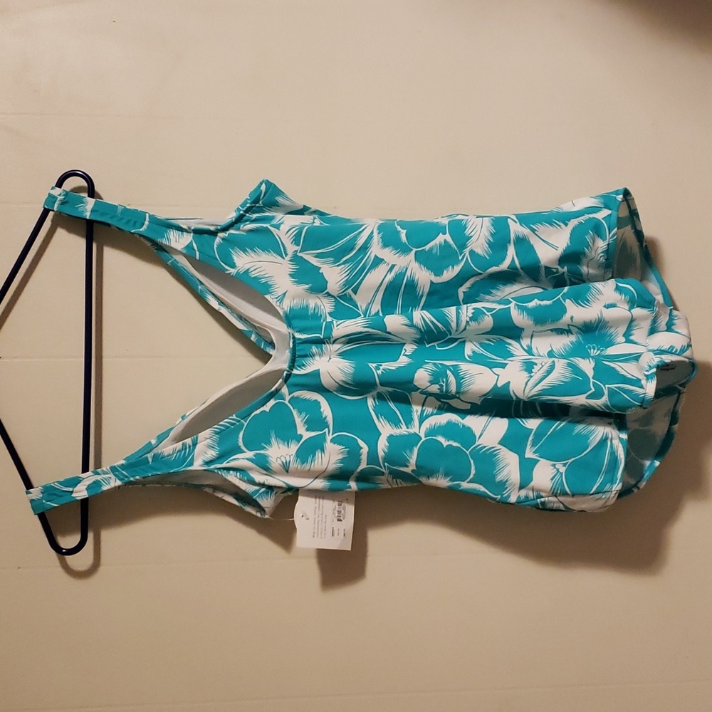 Croft & Barrow Aqua One Piece Swimsuit - Picture 6 of 8